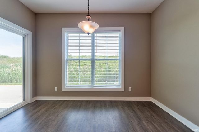 5579 Baywater Drive, Newburgh, IN 47630