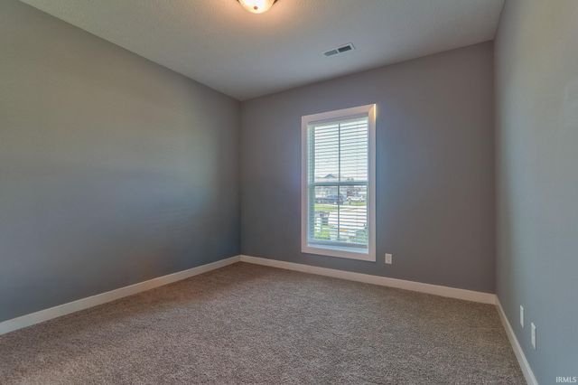 5579 Baywater Drive, Newburgh, IN 47630