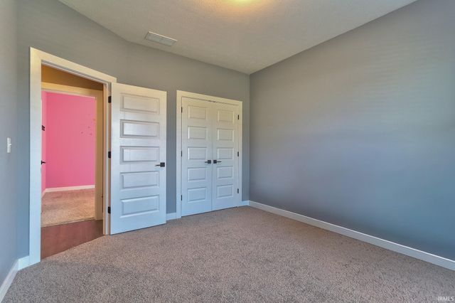 5579 Baywater Drive, Newburgh, IN 47630