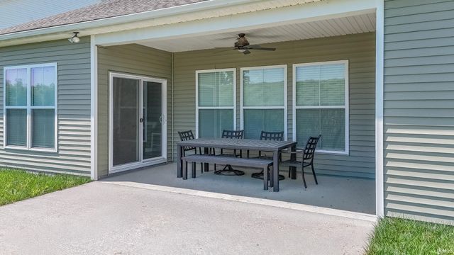 5579 Baywater Drive, Newburgh, IN 47630