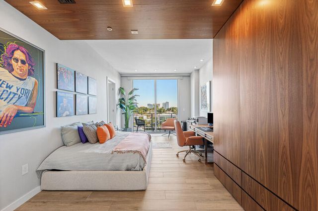 41 Isle Of Venice Drive Ph 502, Fort Lauderdale, FL 33301