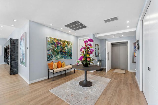 41 Isle Of Venice Drive Ph 502, Fort Lauderdale, FL 33301