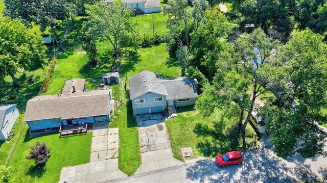 3035 ENGLEWOOD Terrace, Independence, MO 64052