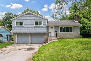 3035 ENGLEWOOD Terrace, Independence, MO 64052