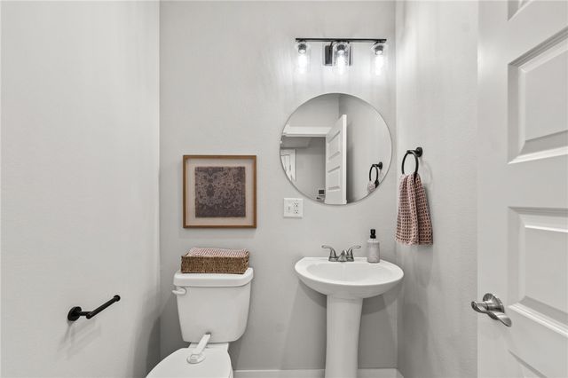 8 Rath Drive, Bella Vista, AR 72715