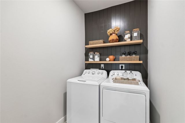 8 Rath Drive, Bella Vista, AR 72715