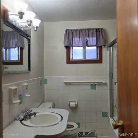 83 Sable Palm Drive, Cheektowaga, NY 14225