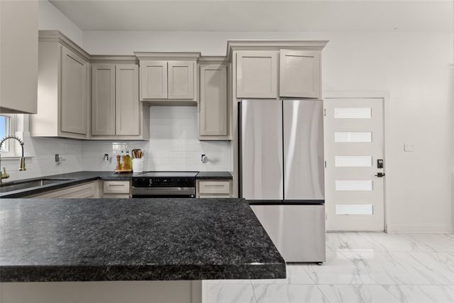 2340 VZ County 1905, Fruitvale, TX 75127