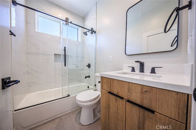 6094 La Prada, Los Angeles, CA 90042