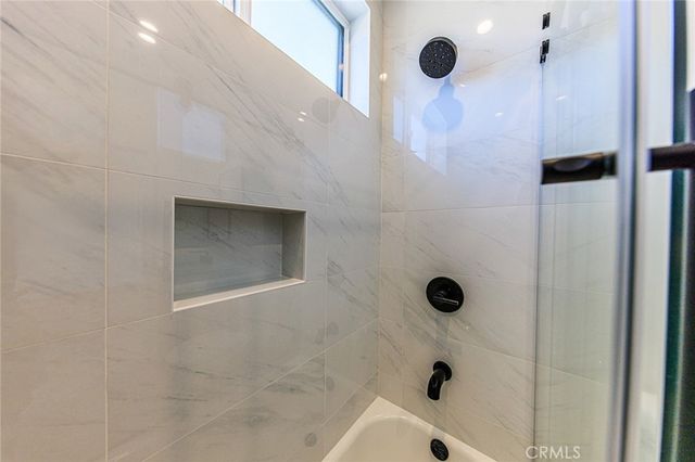 6094 La Prada, Los Angeles, CA 90042
