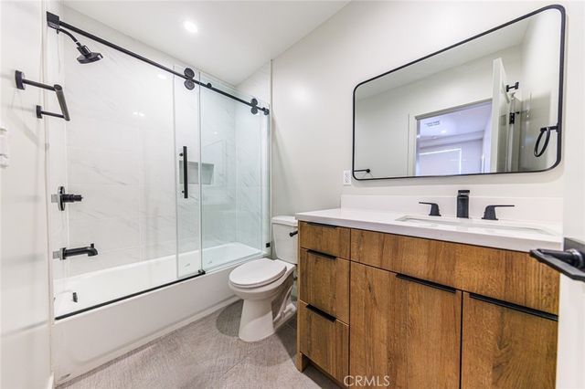 6094 La Prada, Los Angeles, CA 90042
