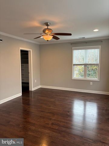 6445 FIRST ST, Alexandria, VA 22312