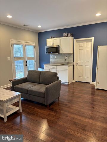 6445 FIRST ST, Alexandria, VA 22312