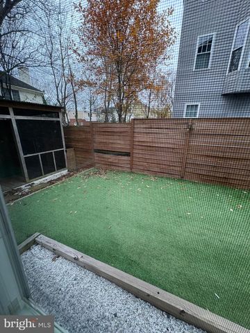 6445 FIRST ST, Alexandria, VA 22312