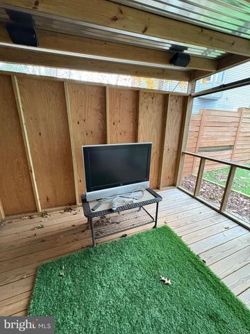 6445 FIRST ST, Alexandria, VA 22312