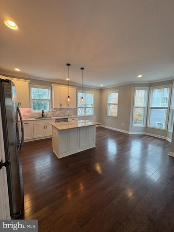 6445 FIRST ST, Alexandria, VA 22312