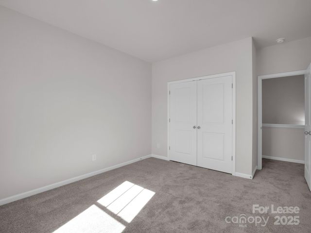 6147 Snowy Egret Avenue, Charlotte, NC 28214