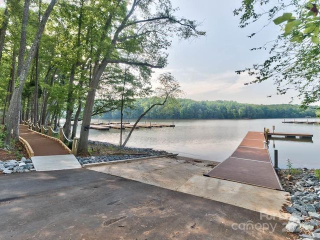 6147 Snowy Egret Avenue, Charlotte, NC 28214