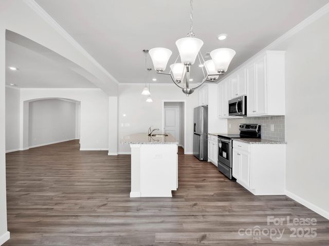 6147 Snowy Egret Avenue, Charlotte, NC 28214