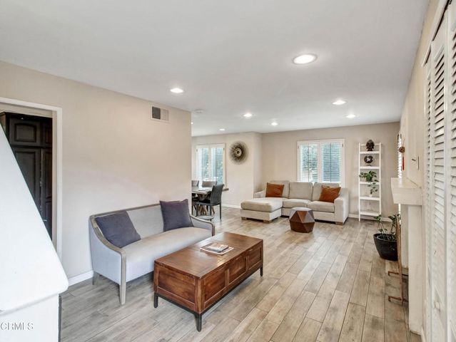 802 Magnolia Avenue 1, Pasadena, CA 91106