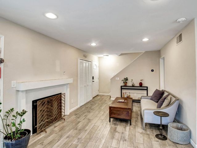 802 Magnolia Avenue 1, Pasadena, CA 91106