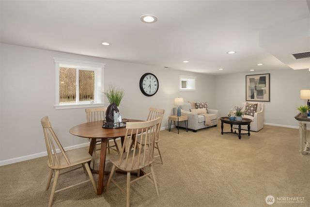 223 29th Avenue E, Seattle, WA 98112