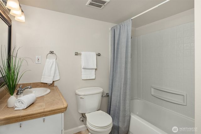 223 29th Avenue E, Seattle, WA 98112