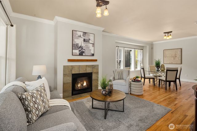 223 29th Avenue E, Seattle, WA 98112