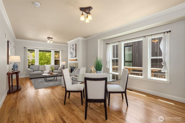 223 29th Avenue E, Seattle, WA 98112