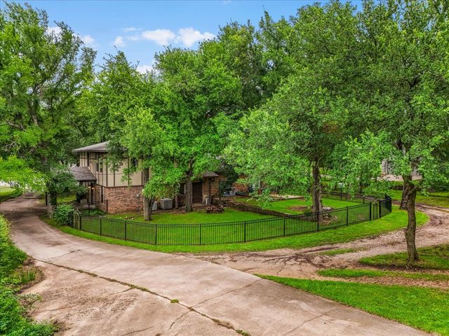 220 Annetta, Willow Park, TX 76087