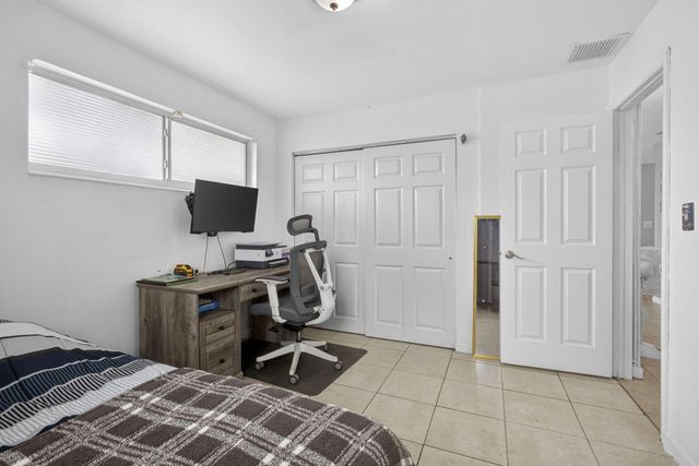 9141 Birmingham Drive, Palm Beach Gardens, FL 33410