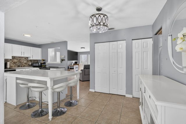 9141 Birmingham Drive, Palm Beach Gardens, FL 33410