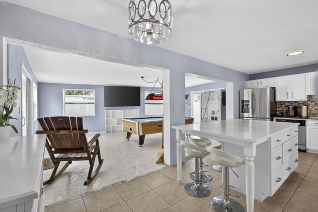 9141 Birmingham Drive, Palm Beach Gardens, FL 33410