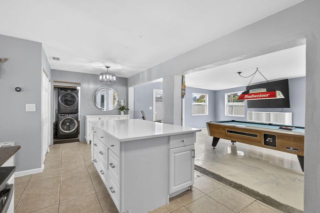 9141 Birmingham Drive, Palm Beach Gardens, FL 33410