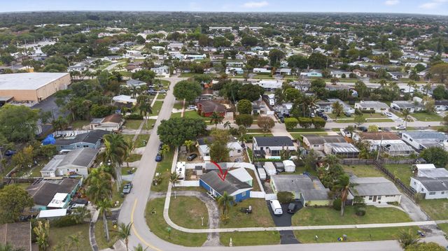 9141 Birmingham Drive, Palm Beach Gardens, FL 33410