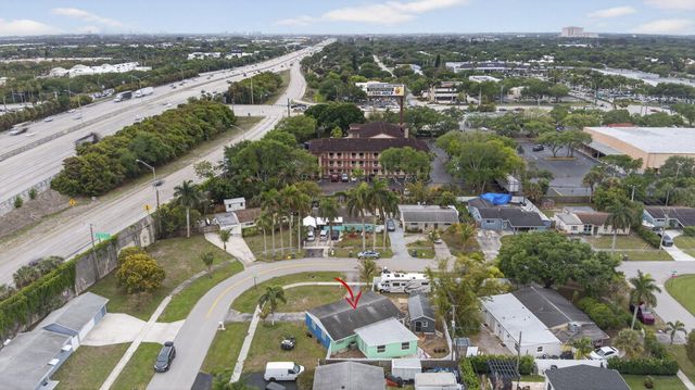 9141 Birmingham Drive, Palm Beach Gardens, FL 33410