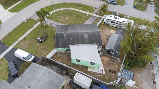 9141 Birmingham Drive, Palm Beach Gardens, FL 33410