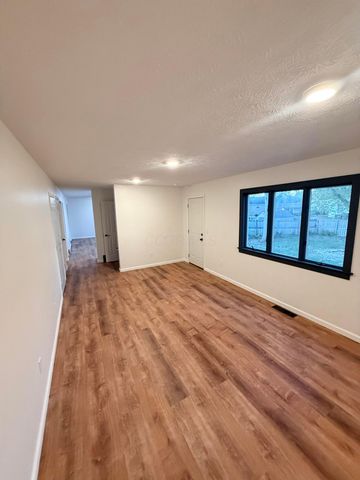 2832 Liberty Bell Lane, Reynoldsburg, OH 43068