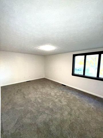 2832 Liberty Bell Lane, Reynoldsburg, OH 43068