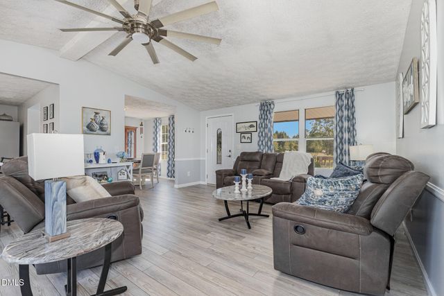 405 Woodruff Road, Selma, NC 27576