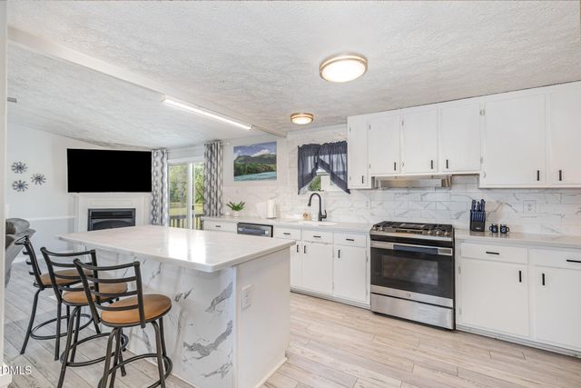 405 Woodruff Road, Selma, NC 27576