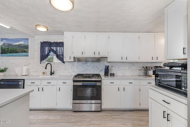 405 Woodruff Road, Selma, NC 27576