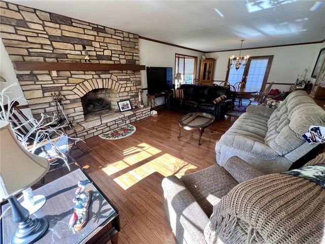 280 Derrick Ave, South Union Twp, PA 15401