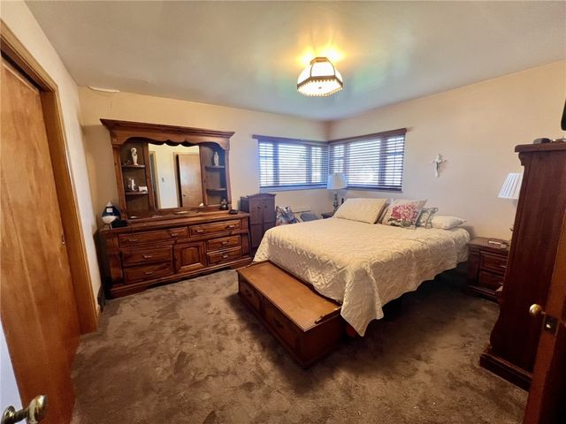 280 Derrick Ave, South Union Twp, PA 15401