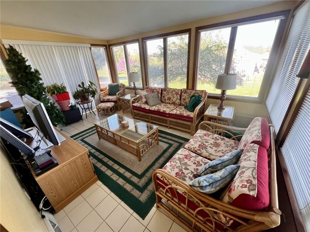 280 Derrick Ave, South Union Twp, PA 15401