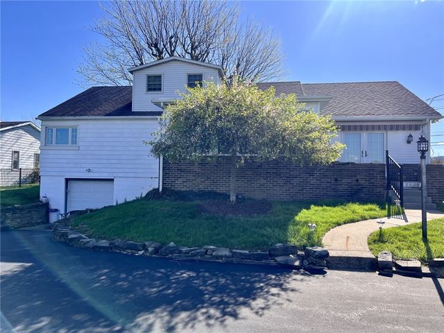 280 Derrick Ave, South Union Twp, PA 15401