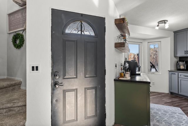 952 154th Lane NW, Andover, MN 55304