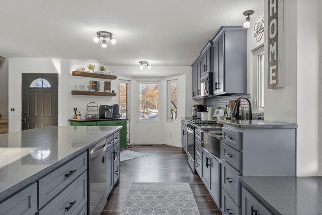 952 154th Lane NW, Andover, MN 55304