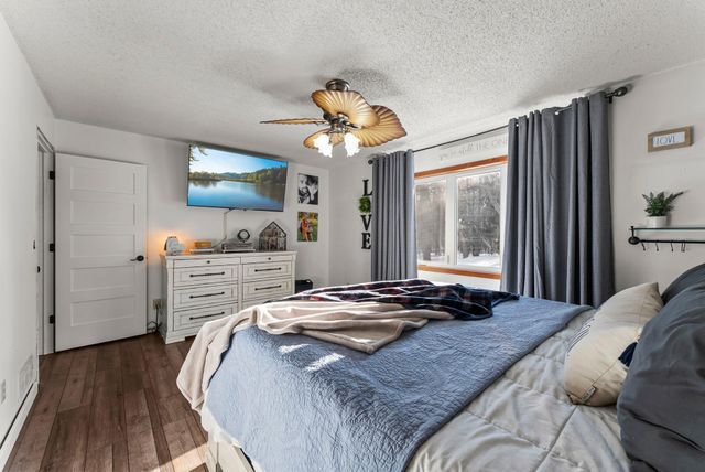 952 154th Lane NW, Andover, MN 55304