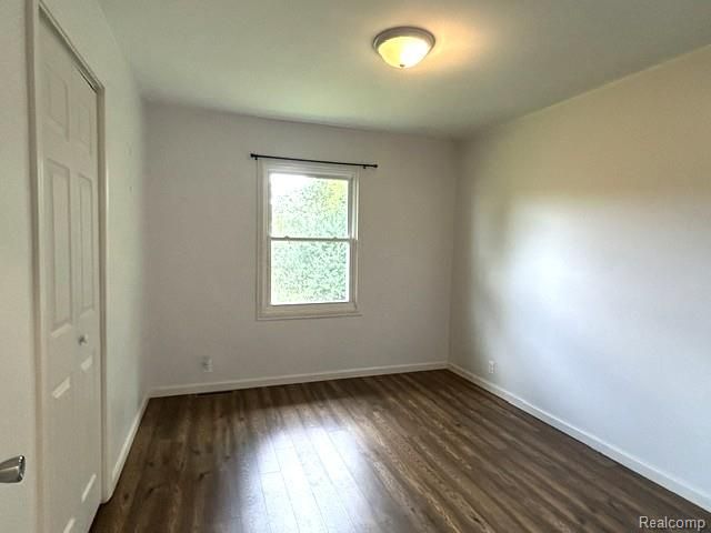 8475 Bridge Lake Road, Springfield Charter Township, MI 48348